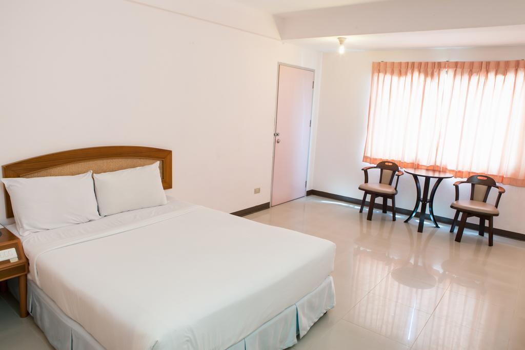 Chudchada Place Hat Yai Exterior foto